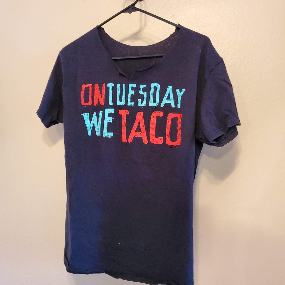 Women's Fuzzy's Taco Tee Sz M